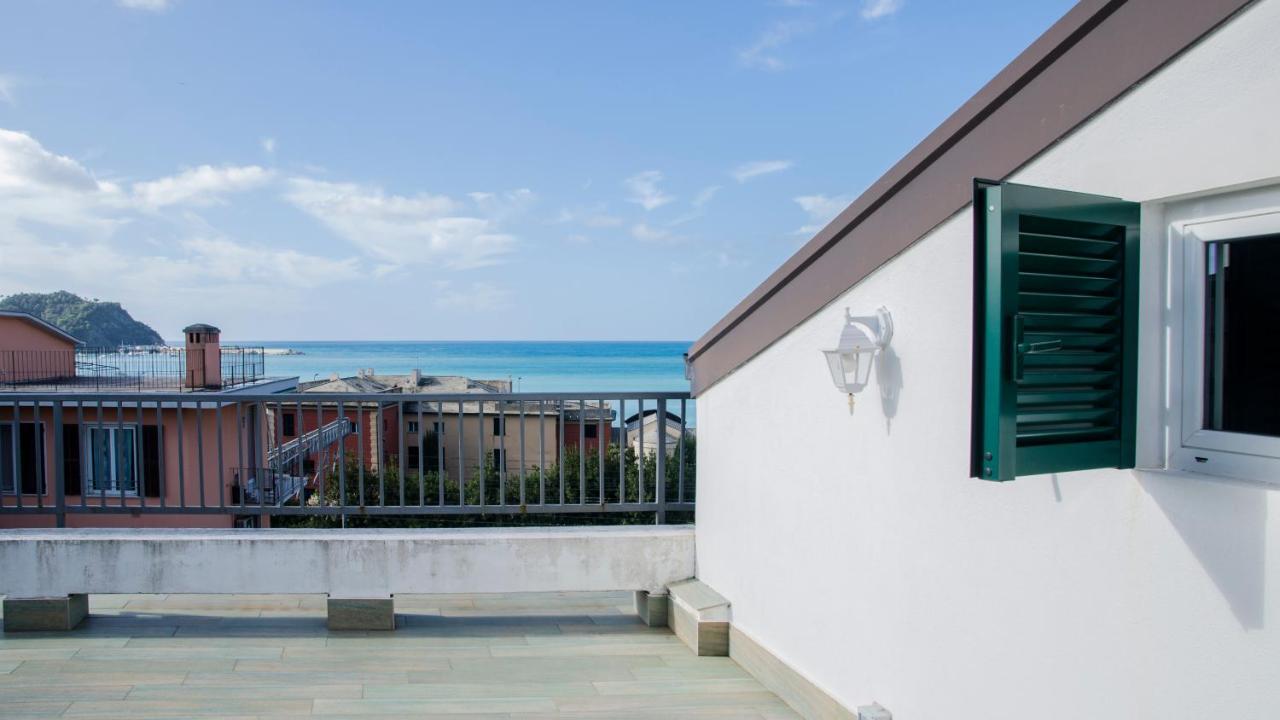 009 - Attico Sant'Anna Vista Mare 150M Dalla Spiaggia Con Terrazza Privata Apartment Sestri Levante Exterior photo